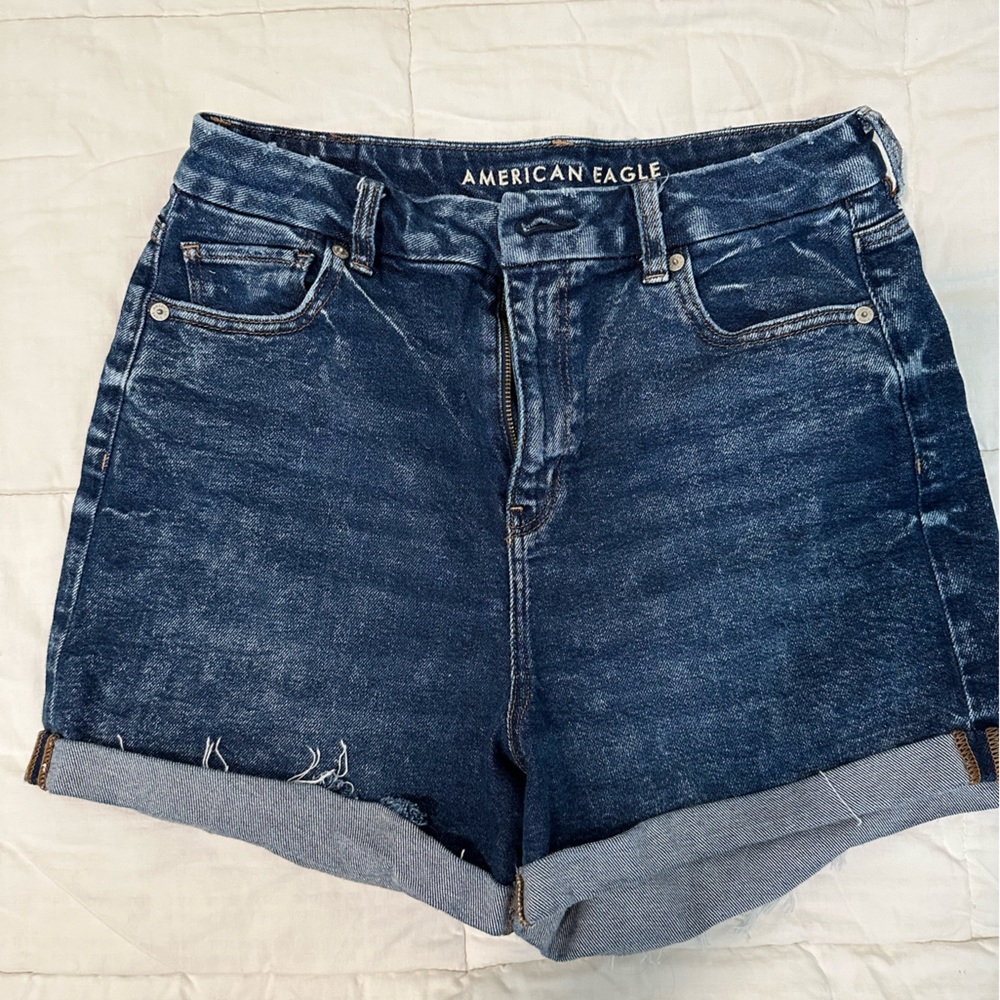 America eagle size 10 curvy mom short